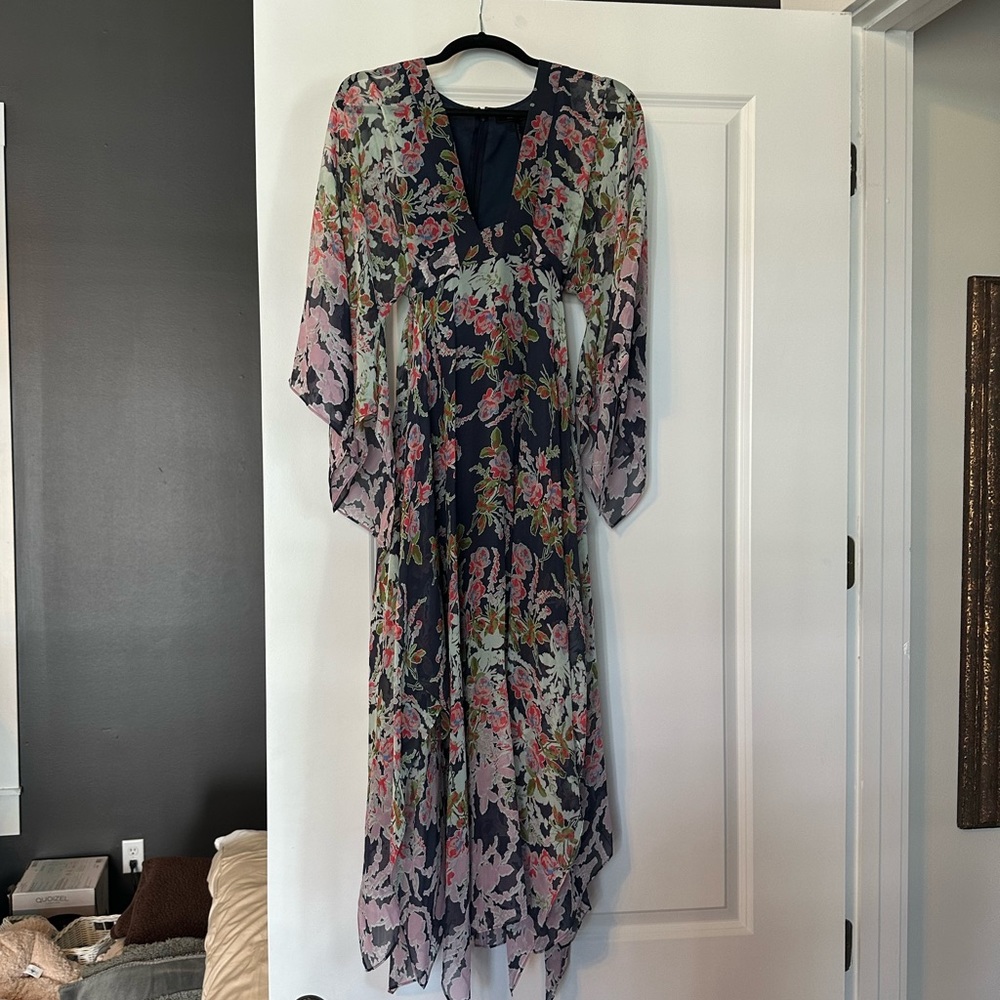 Sexy V Neck BCBGMaxAzria Dress - Size S